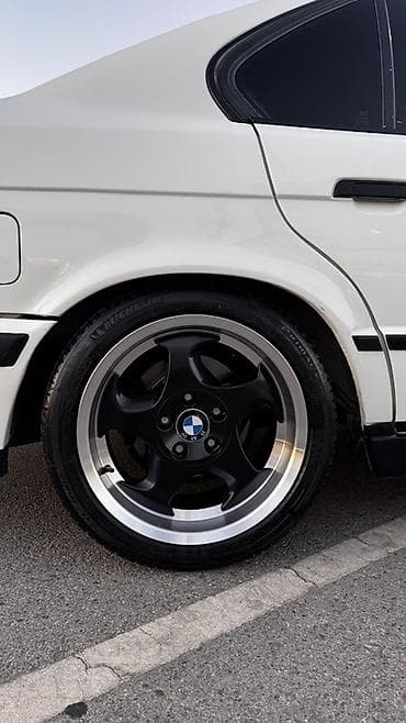 морда бмв е34: BMW 5 series: 1991 г., 2.8 л, Механика, Бензин, Седан — 9