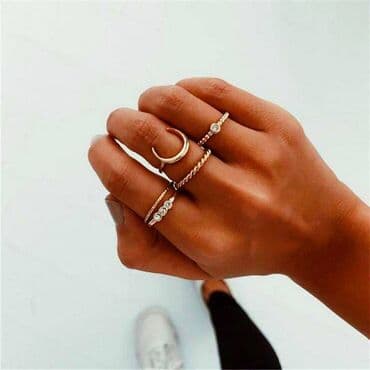 изделия ручной работы: Набор изящных колец в минималистичном стиле. На пальцах представлены — 1