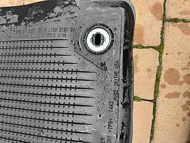 Родные Резиновые Полики Для салона Lexus, цвет - Черный, Самовывоз — 6