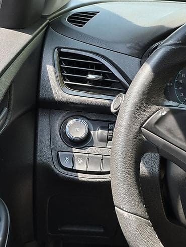 spark premier: Chevrolet Spark: 2017 г., 1 л, Автомат, Бензин, Хэтчбэк — 10