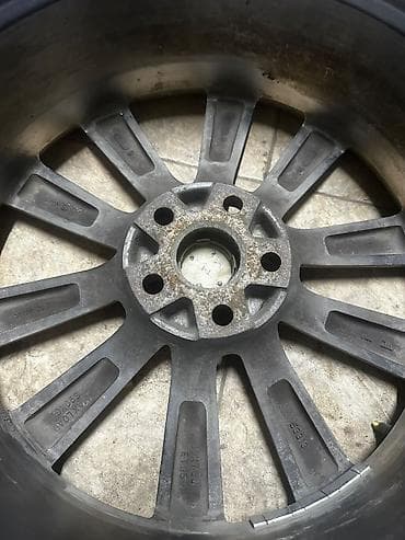 rx 550: Литые Диски R 19 Lexus, Комплект, отверстий - 5, Б/у — 7
