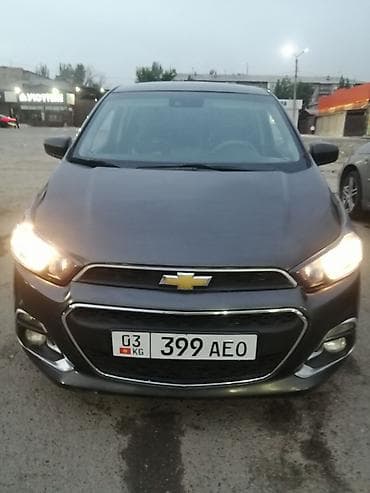 suzuki авто: Chevrolet Spark: 2017 г., 0.1 л, Автомат, Бензин, Хэтчбэк — 1
