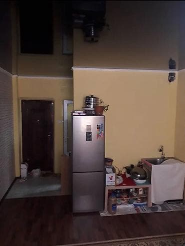 сутачный квартира: Студия с собственным санузлом в малоэтажном доме.25.м2 можно еще 25 — 4