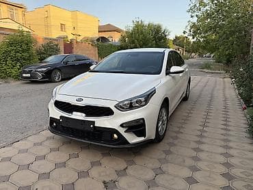 Транспорт: Kia K3: 2020 г., Седан — 9