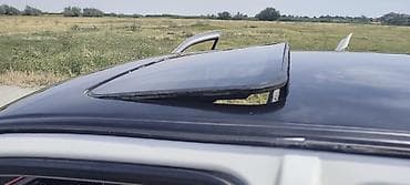 детский машина аккумулятор: Volkswagen Golf III, хэтчбек 5‑дверный, белый жемчуг кузов с черной — 4