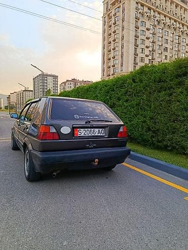 движок гольф: Volkswagen Golf: 1990 г., 1.8 л, Механика, Хэтчбэк — 3