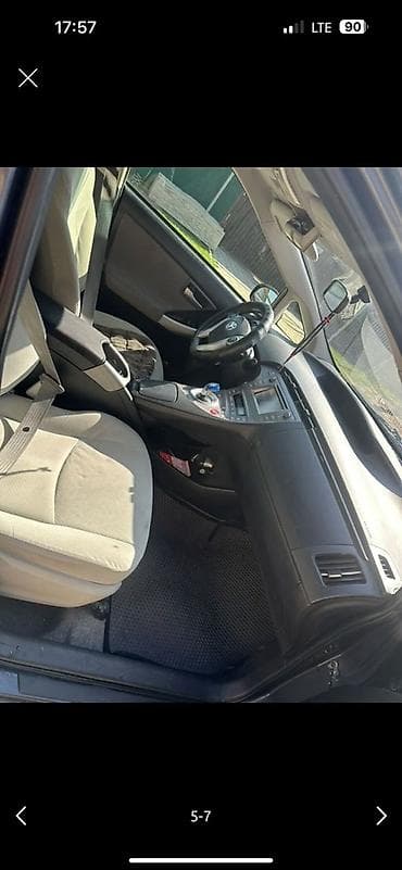 Продажа авто: Toyota Prius: 2015 г., 1.8 л, Вариатор, Гибрид, Хэтчбэк — 4