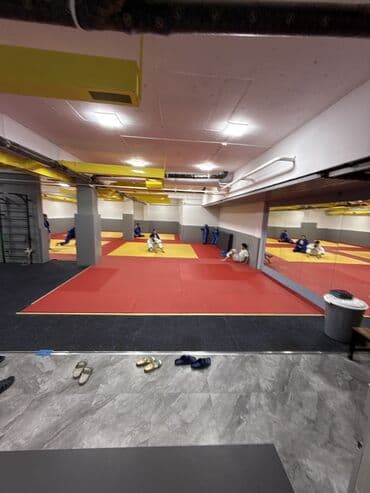 дом для отдыха: Объявление от собственника Продаю коммерческое помещение Место: 7 — 2