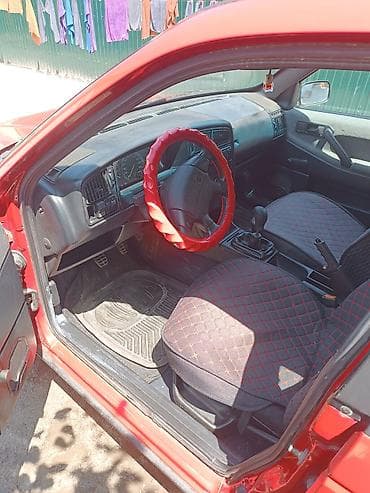 matiz 2007: Volkswagen Passat: 1990 г., Бензин — 1