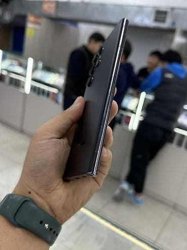 nokia e7: Samsung Galaxy S22 Ultra, Б/у, 256 ГБ, цвет - Черный, eSIM — 5