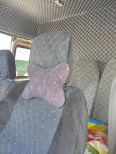 transporter multivan: Легкий грузовик, Mercedes-Benz — 2