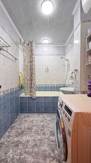 квартира 8 мкрн: 3 комнаты, 70 м², 105 серия, 4 этаж, Косметический ремонт — 9