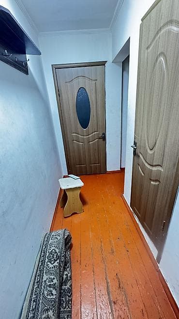 Кыймылсыз мүлк: Кеңселерди сатуу 30 м², Ремонтсуз, Эмерексиз, Көп кабаттуу имарат, 1 кабат — 6