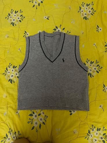 маркс: 2 Пакета вещей за 1500 сом Самовывоз Карла Маркса Медерова Размеры — 10