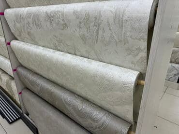 абой рулон: Рулоны обоев с узорами в светлых и серых тонах. Подойдут для создания — 1