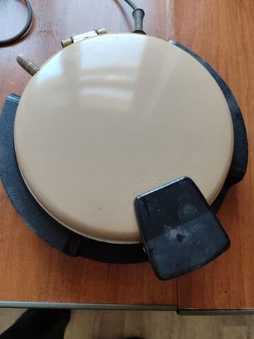 вафельница бу: Продаю Электро вафельницу сластёна СССР в очень хорошем состоянии — 2