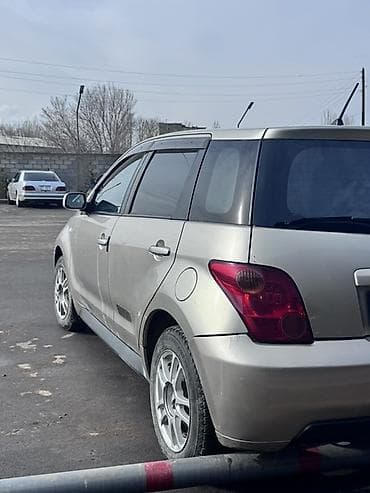 step rf1: Toyota Ist: 2003 г., 1.3 л, Автомат, Бензин, Хэтчбэк — 8