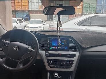 Транспорт: Hyundai Sonata: 2016 г., 2 л, Автомат, Газ, Седан — 7