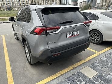 Toyota: Toyota RAV4: 2020 г., 2.5 л, Автомат, Бензин, Кроссовер — 2
