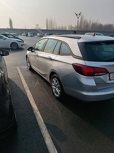 Продажа авто: Opel Astra: 2016 г., 1.6 л, Автомат, Дизель, Универсал — 2