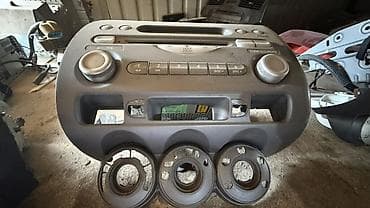 Центральная консоль Honda Оригинал — 1