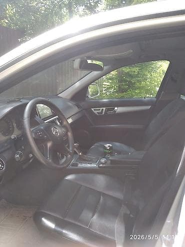 Mercedes-Benz C-Class: 2009 г., 2.2 л, Автомат, Дизель, Седан — 10