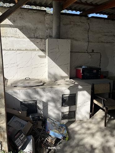 red centr: 3 соток, Для строительства — 9