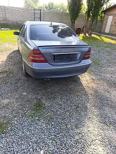 на мерс: Mercedes-Benz C-Class: 2000 г., 2 л, Механика, Бензин, Седан — 5