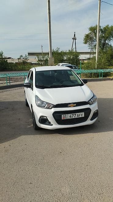 Унаа сатуу: Chevrolet Spark: 2017 г., 1 л, Вариатор, Бензин, Хетчбек — 1