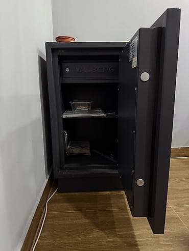 сейф для хранения денег: Сейф для денег и документов, Б/у, Механический, Комбинированные — 4