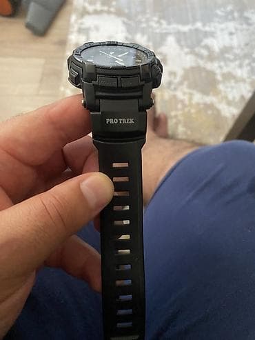 Аксессуарлар: Спорттук сааттар саат, Casio (G-Shock), Альтиметр, Суу өткөрбөөчү, Асыл нуска, Эркектердики, Колдонулган — 4