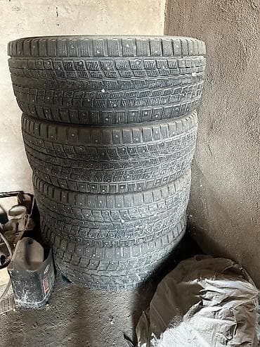 Шины 280 / 60 / R 18, Зима, Б/у, Комплект, Внедорожные (АТ/МТ), Англия, Dunlop