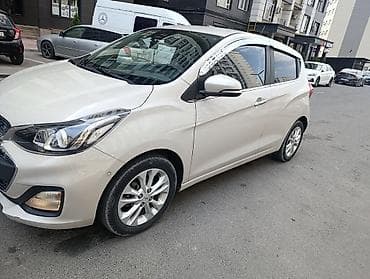 Транспорт: Chevrolet Spark: 2019 г., 1 л, Вариатор, Бензин, Хэтчбэк — 3