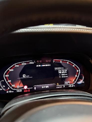4: BMW X5 M: 2022 г., 4.4 л, Автомат, Бензин, Кроссовер — 5