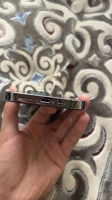 s23 mini: IPhone 13 Pro, Б/у, 128 ГБ, Графит, Защитное стекло, Чехол, 79 % — 5