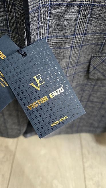 Мужская одежда: Продаю классический пиджак Victor Enzo. Новый, брали за 7200 сом — 3