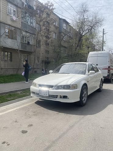 crv 2004: Honda Accord: 2002 г., 1.8 л, Автомат, Бензин, Седан — 2