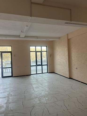 Коммерциялык мүлк: Сдается в аренду коммерческое помещение в современном многоэтажном — 4