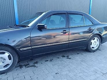 Mercedes-Benz E-Class: 1998 г., 2.8 л, Автомат, Бензин, Седан — 3