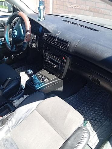 2 9 тди: Volkswagen Passat: 1999 г., 2.5 л, Кол менен иштөөчү, Дизель, Седан — 5