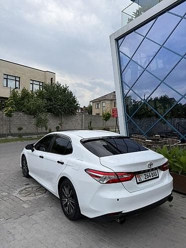 камри 75 2022: Toyota Camry: 2018 г., 2.5 л, Автомат, Бензин, Седан — 9
