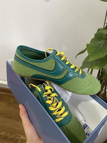 Кроссовки, 38, Nike, Новый, цвет - Зеленый, Самовывоз, Платная доставка