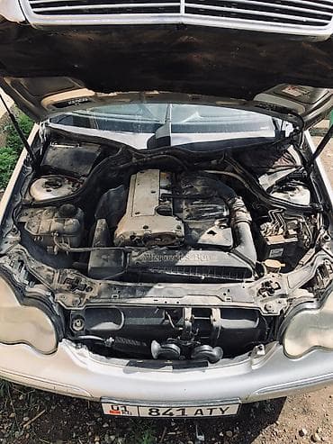 дверные карты w211: Mercedes-Benz C-Class: 2002 г., 2 л, Автомат, Бензин, Универсал — 9