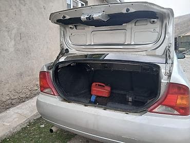 продажа lada largus: Ford Focus: 2000 г., 1.6 л, Автомат, Бензин, Седан — 4