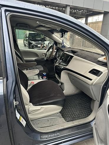 wuling mini ev: Toyota Sienna: 2014 г., 3.5 л, Автомат, Бензин, Минивэн — 2