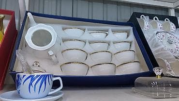 чайные пары: Фарфоровые чайные наборы в подарочных коробках. Варианты дизайна: - — 3