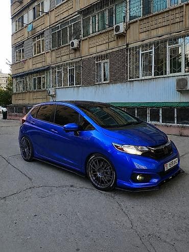 кия автомашина: Honda Fit: 2019 г., 1.5 л, Вариатор, Бензин, Хэтчбэк — 2