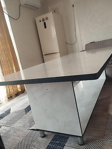 Офисная мебель: Стол для зала, Не раскладной, Прямоугольный — 1