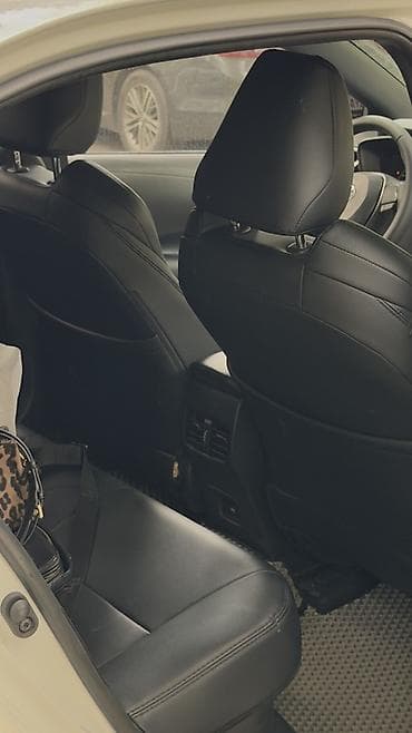carplay android: Toyota Corolla: 2020 г., 1.8 л, Вариатор, Гибрид, Седан — 4