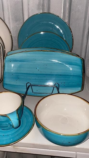 керамическая посуда: Набор столовой и чайной посуды из керамики/фарфора, серия декоративных — 1